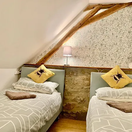 Fleurs Sauvages A Rebeuse New Hosts Full Of Nature